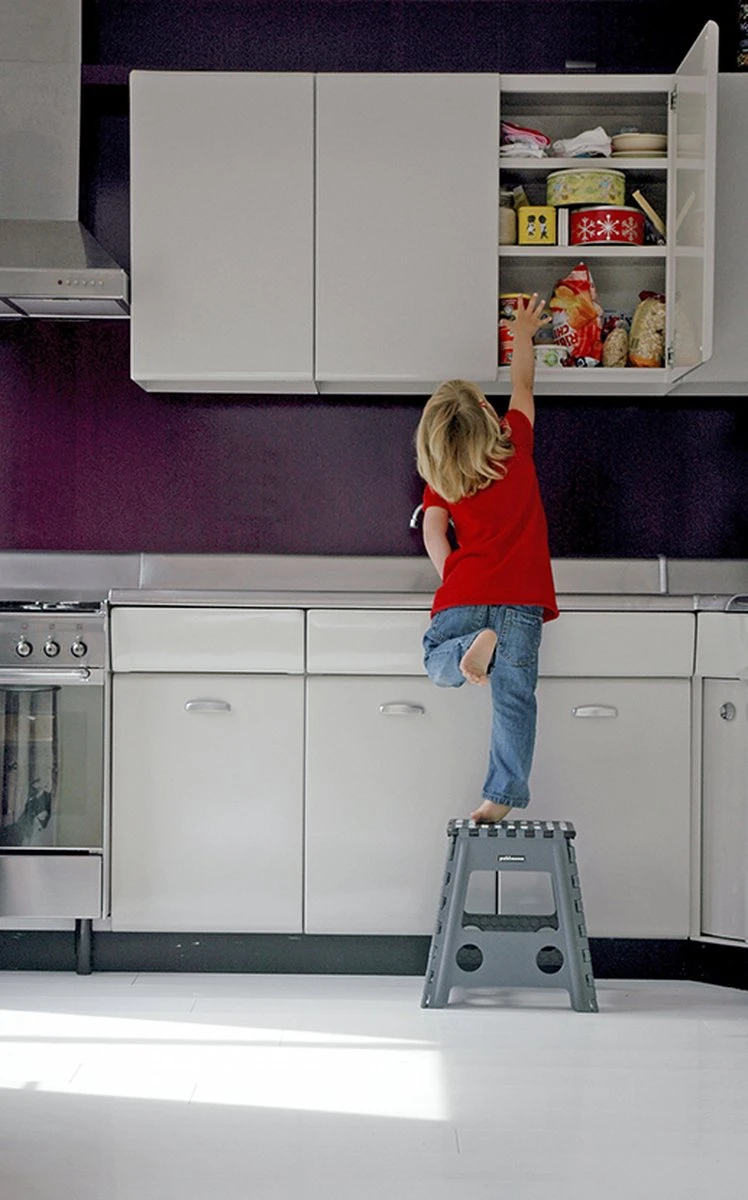 PUHLMANN - Inklapbare Kruk, JAMES, Plastic, Grijs, 40 Cm Hoog, Max 90 Kilo - Afbeelding 2